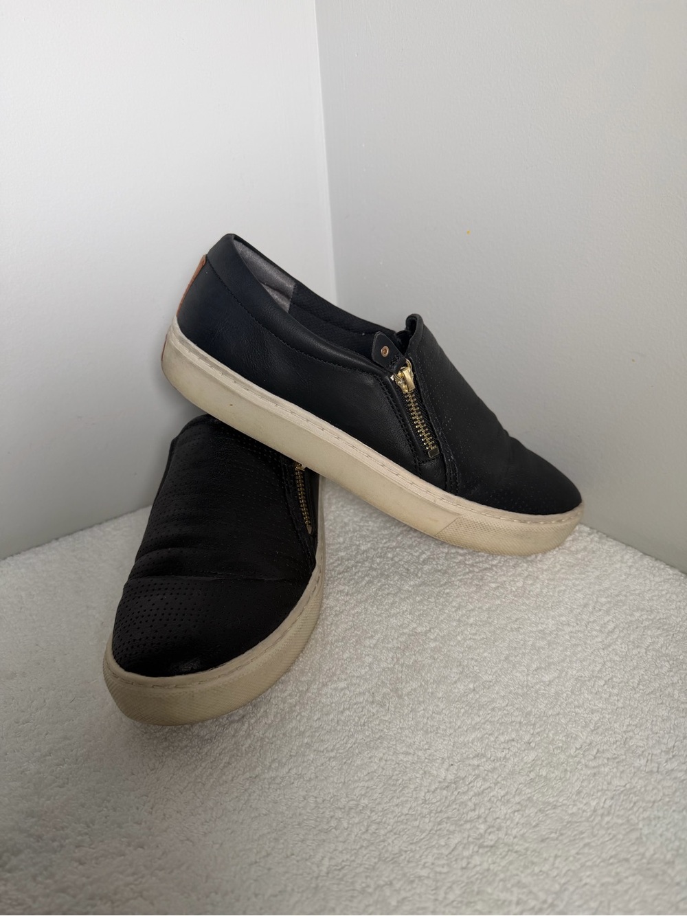 Dr. Scholl’s Women’s Be Free Black flat shoes size 8.5